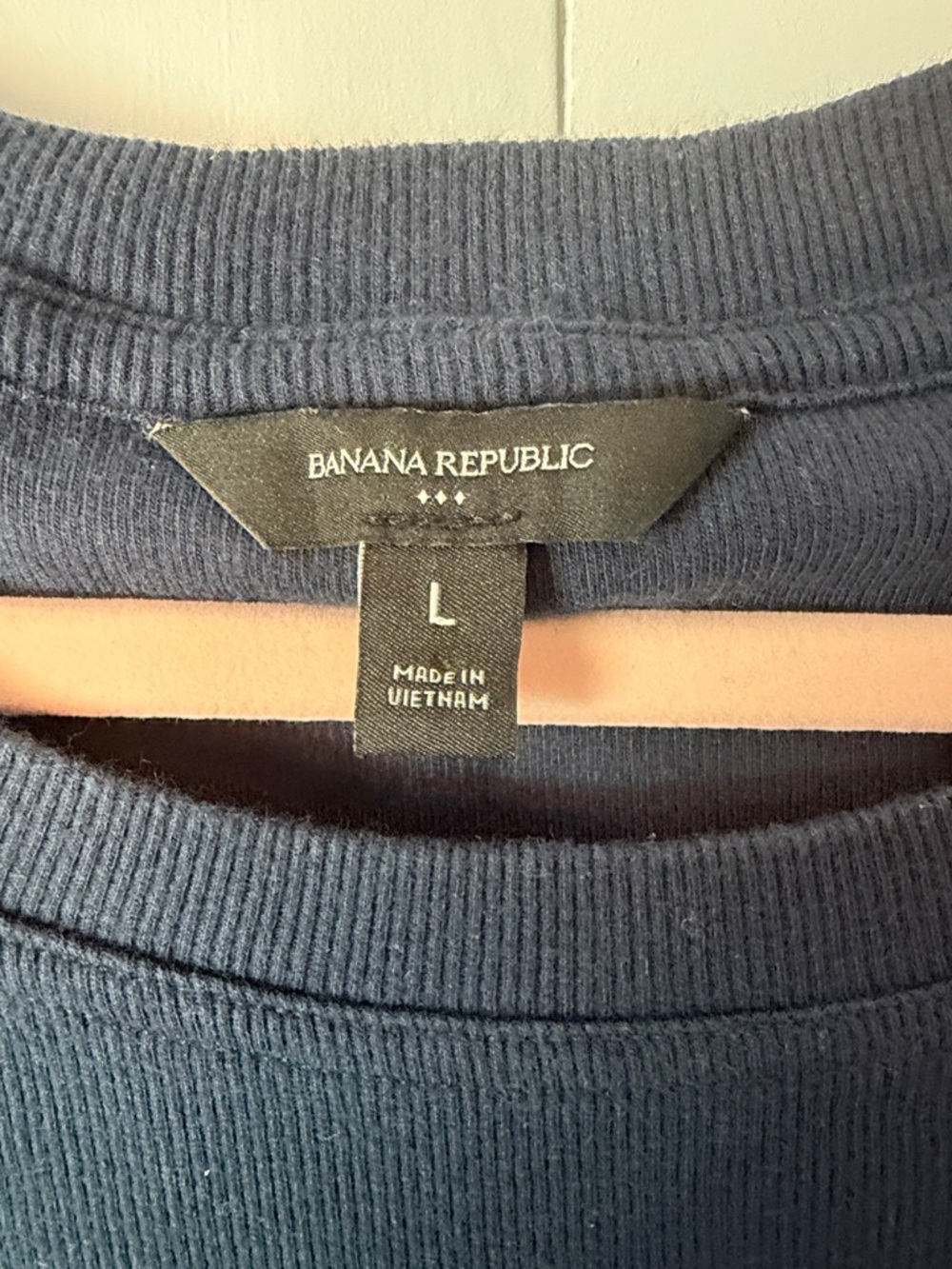 Banana Republic Navy Short Sleeve Crewneck Tee - Picture 2 of 3